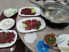 -潮汕牛肉火锅