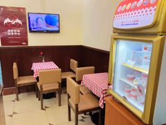 -红宝石·鲜奶小方·海派西点房(联洋店)