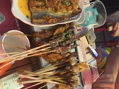 -蚝蚝先生·广式烧烤(信天广场店)