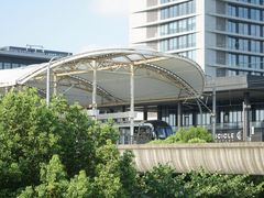 -浦江镇(地铁站)