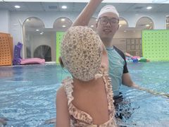 -龙格亲子游泳·水育早教运动中心(龙湾天街店)