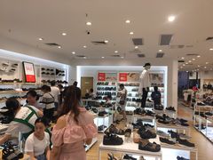 -hotwind热风(丽影广场店)