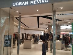 -URBAN REVIVO(七宝领展广场店)