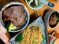 牛筋牛肉拌面-囿面传统制面馆(中央路店)