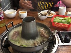 -阿妈土锅鸡