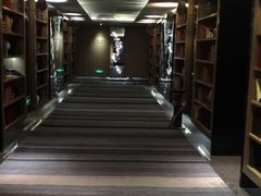 -深圳皇庭V酒店