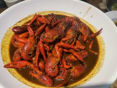 -叶派龙虾•招牌香辣蟹·海鲜(中海国际店)