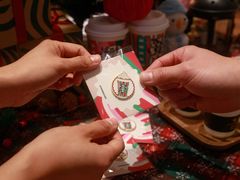 -星巴克臻选(莘庄仲盛店)