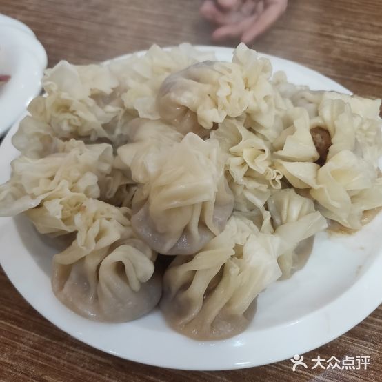 小碗牛肉烧麦馆(水塔路店)