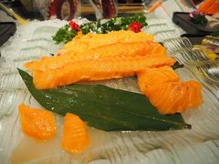 三文鱼刺身-四海一家自助餐(益田假日广场店)