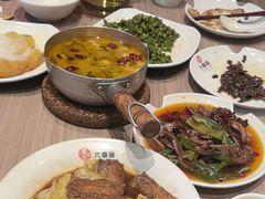 -六泰居·尔滨地标·东北菜(泰山路店)
