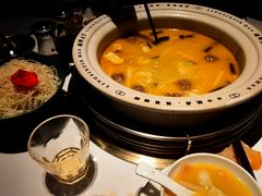 -领鲜天下·焗海鲜·花胶鸡(天目里店)