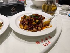 -梅花香里大酒店(郁金香路店)