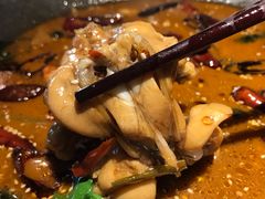 辣跳跳牛蛙-马头巷·食景园(苏州总店)