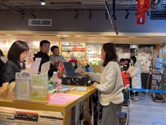 -猫的天空之城概念书店(苏州诚品店)