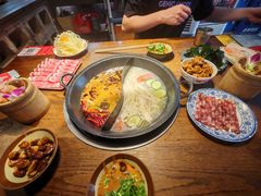 -萍姐火锅·公路夜市(武汉首店)