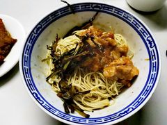 葱油拌面加辣肉-大时代美食面馆