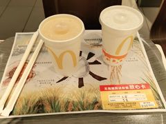 -麦当劳(汉口火车站候车室店)