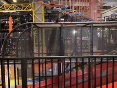 -嗨翻Hi-Fun竞技主题乐园·蹦床亲子生日轰趴(国光1937店)