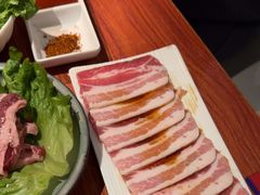 -山之屋炭火烧肉·生啤畅饮(大朗万科中央公园店)