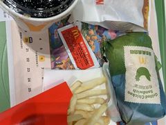 -麦当劳(怡景店)