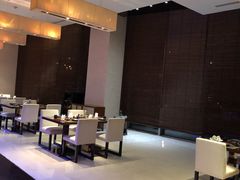 -天津滨海圣光皇冠假日酒店 霞·日餐厅