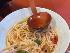 -秤砣砣·湖南粉面馆(青年路店)