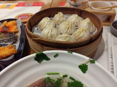 -馋三尺蟹粉小笼(人民广场店)