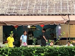 -拉威海鲜市场
