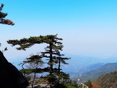 -罗田薄刀峰风景区