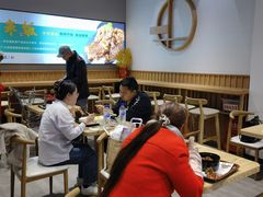 -馋员外排骨米饭(红旗街万达店)