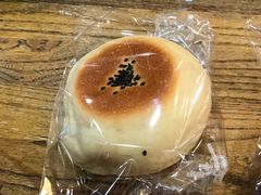 日式红豆包-东哥面包 DONCO BAKERY(万风新天地购物中心店)