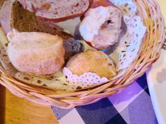 -皇冠自酿啤酒坊(中国红街5号楼店)