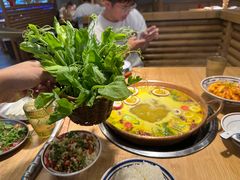 -洱火云南酸菜牛肉火锅(石景山当代商城店)