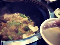 -三里屯土灶炖公鸡地锅鸡(江东店)