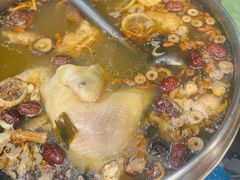 -红鼻子桂林米粉(金唐新光界店)