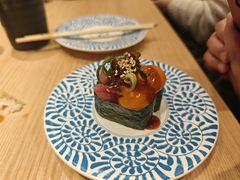 鱼腩海胆寿司-大起水产回转寿司(大丸心斋桥店)