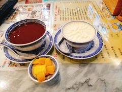 -广信牛奶甜品世家(台东店)