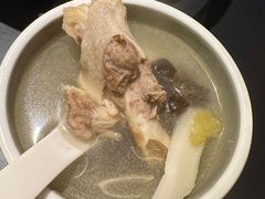 -麻六记(凤凰汇店)