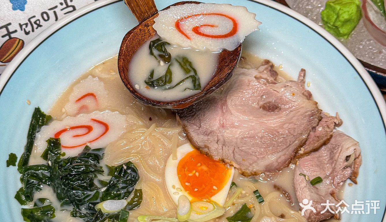 下班后的治愈时刻，被这家烧鸟酒场的江景美到了