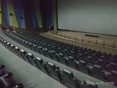 -天幕新彩云国际影城(激光巨幕店)