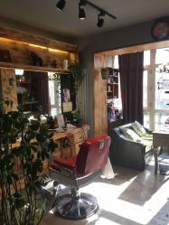 点击看大图 -MONE美发沙龙