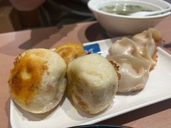 -韩海丽特色美食(秀州路店)
