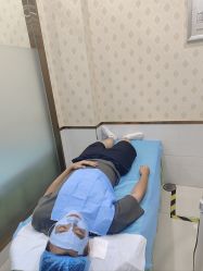 -苗医生专业祛痘·皮肤管理
