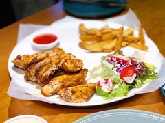 小吃拼盘-JINNS锦时 steak&pizza(浸信会礼拜堂旧址店)