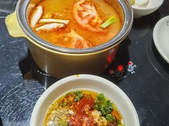 开胃番茄锅-鲁西肥牛(九方购物中心店)