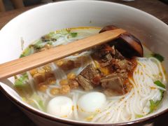 老成都红烧牛腩面-麻婆婆白家肥肠粉(海岸城店)
