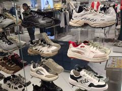 -FILA KIDS(龙之梦城市生活中心长宁路店)