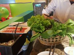 -月满大江经典火锅(任城路店)