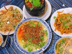 -云南李记罐罐米线饵丝小吃(汉中门金鹰店)